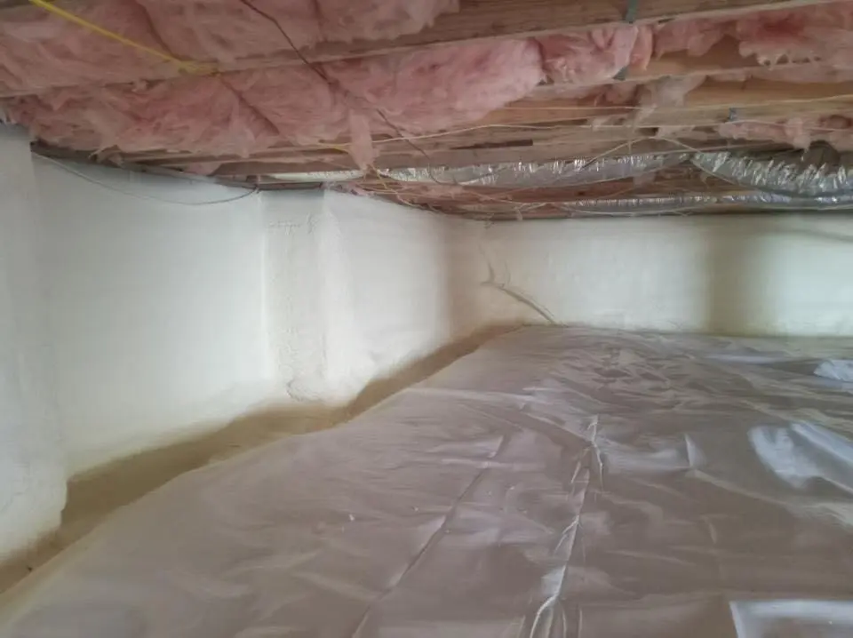 Crawl space encapsulation with closed-cell spray foam for Roof Maintenance in La Homa